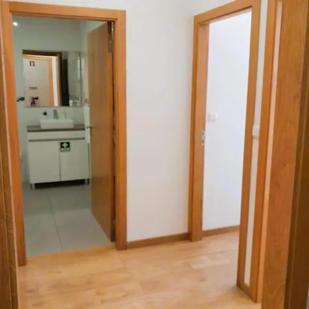 アパート Asgard Downtown *