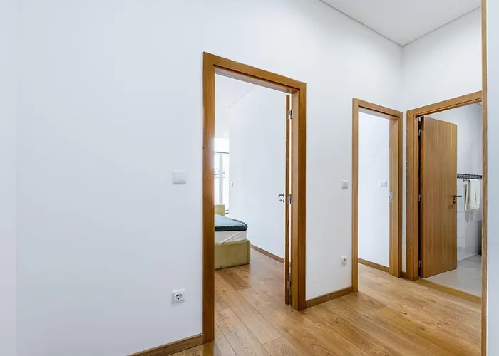 Asgard Downtown * Oporto