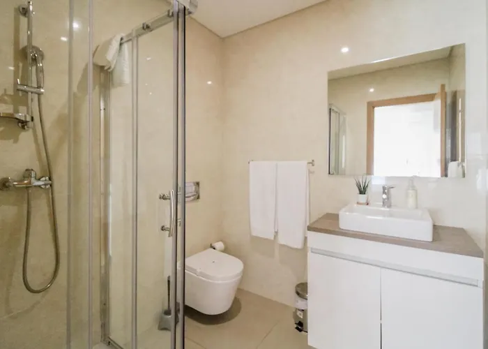 Asgard Downtown Apartman *