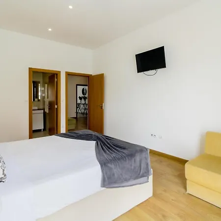 Asgard Downtown Apartment *